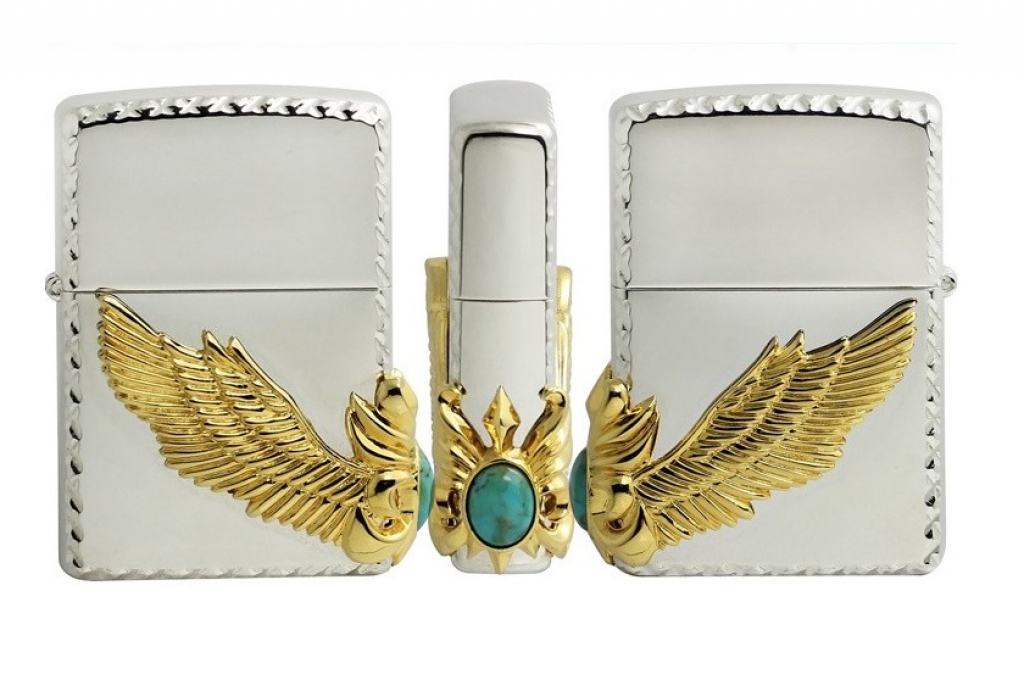 Zippo Chính Hãng Màu Bạc Đúc Cánh Thiên Thần Gắn Ngọc Xanh Bên Sườn